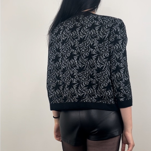 Vintage Huppert London Silver and Black Maple Leaf Cardigan - Picture 4 of 9